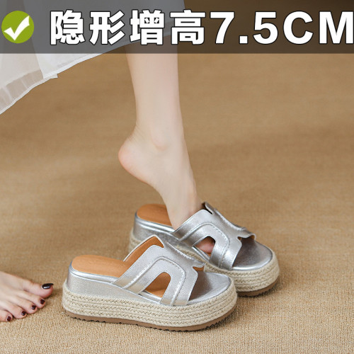 ~露思同款草編厚底拖鞋女夏外穿一字內增高8CM坡跟涼拖鞋女