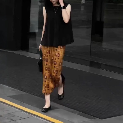 250513大愛美依緣2025夏季新款無袖壓褶寬松上衣復古開叉半身裙女