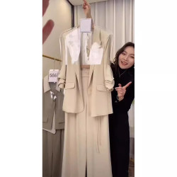 2477大碼女裝職業高級感一整套薄款正肩西裝胖mm減齡濶腿褲子套裝