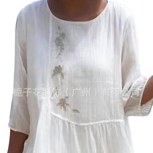 女式休閒連衣裙綉花圓領時尚基礎戶外日常常規修身淨色秋季款