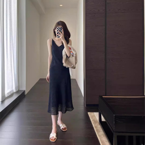 【鉑藤】少女感 優雅網紗垂順顯瘦吊帶裙中長裙女連衣裙春夏新款