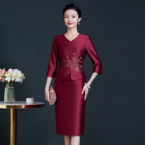 2025春秋新款高貴洋氣媽媽婚禮禮服高檔連衣裙年輕款喜婆婆婚宴裝
