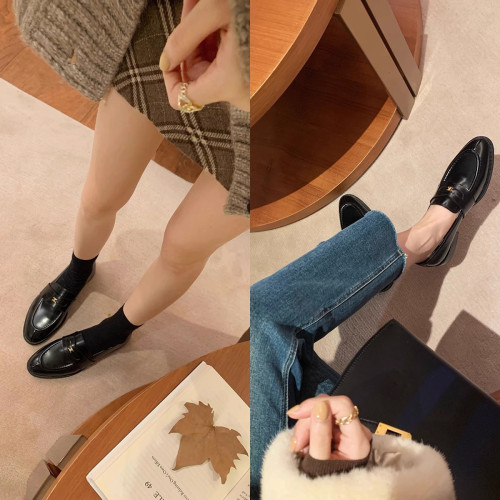 葡萄媽studiolee 英倫風圓頭小金釦單鞋女內增高樂福小皮鞋女加絨