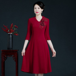 媽媽裝禮服氣質時尚立體綉花女裝釘珠婚宴婆婆裝連衣裙女