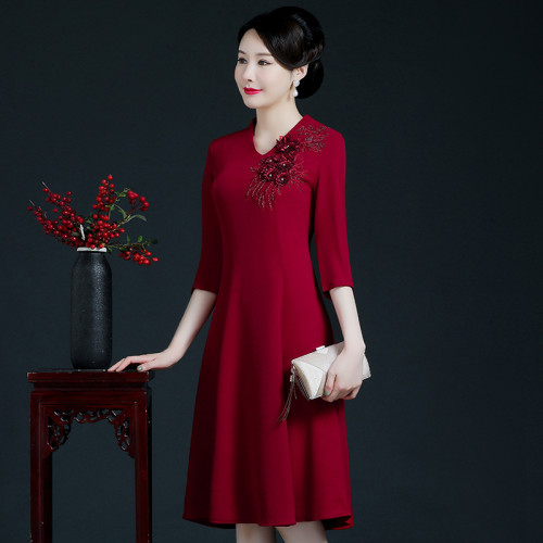 媽媽裝禮服氣質時尚立體綉花女裝釘珠婚宴婆婆裝連衣裙女