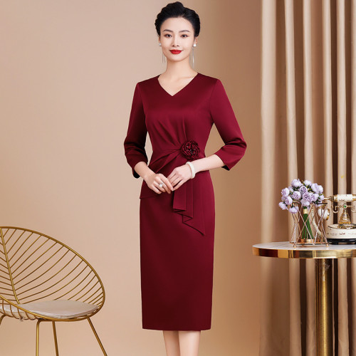 新款喜婆婆婚宴禮服年輕時尚酒紅色喜婆婆套裙顯瘦復古高檔連衣裙