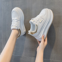 小白鞋2026春季新款皮面內增高休閒厚底學生鞋坡跟舒適時尚女鞋