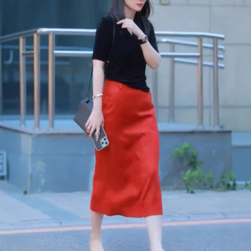 25609大愛美依緣2025夏季新款輕熟風V領短袖上衣高腰開叉半身裙女