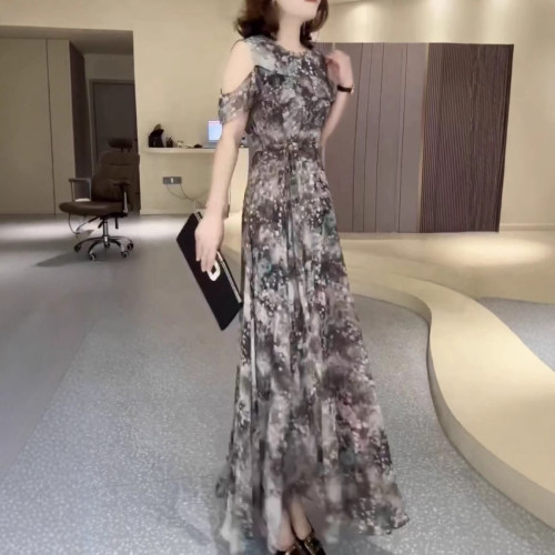 25621大愛美依緣2025夏季新款法式露肩水墨印花雪紡長款連衣裙女