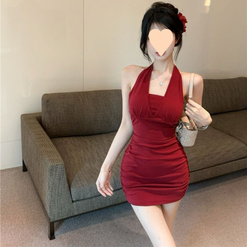 辣妹鏈條別致絕美掛脖綁帶設計感露背吊帶連衣裙女性感修身包臀裙