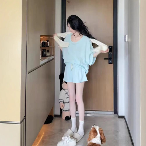 海鹽套裝女2025夏季慵懶風寬松休閒圓領華夫格T恤+高腰短褲兩件套