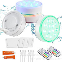 四個磁鐵8.5cm13燈配鐵片膠水和8cm13燈2000安培的充電潛水燈！