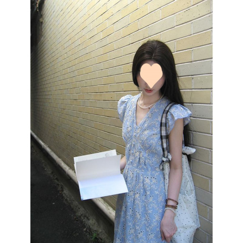 藍色碎花連衣裙女春季2025新款今年流行爆款夏裝裙子收腰顯瘦氣質