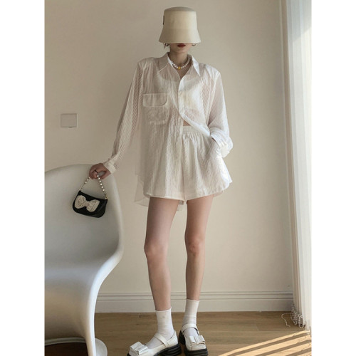 時尚休閒條紋套裝女2025夏季新款薄款寬松防曬上衣短褲兩件套洋氣