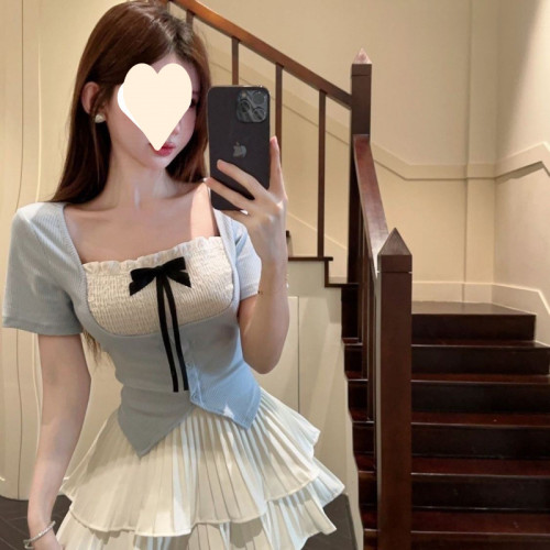 法式別致甜辣妹小衆蝴蝶結設計感短袖T恤高腰百褶短裙修身套裝女
