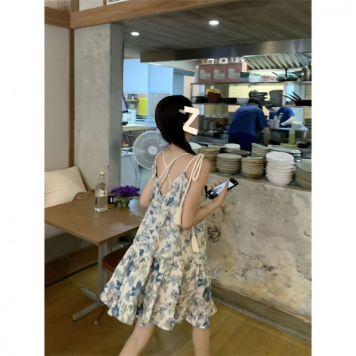 夏季多巴胺少女!吊帶溫柔風甜美小個子綁帶碎花連衣裙女寬松度假