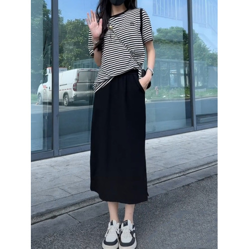 大碼黑色側開叉半身裙女春夏新款胖妹妹mm顯瘦A字裙垂感中長裙子