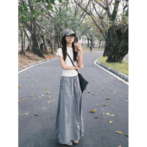 深灰色A字工裝半身裙女2025夏季新款半裙梨形身材遮胯運動長裙子