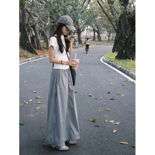深灰色A字工裝半身裙女2025夏季新款半裙梨形身材遮胯運動長裙子