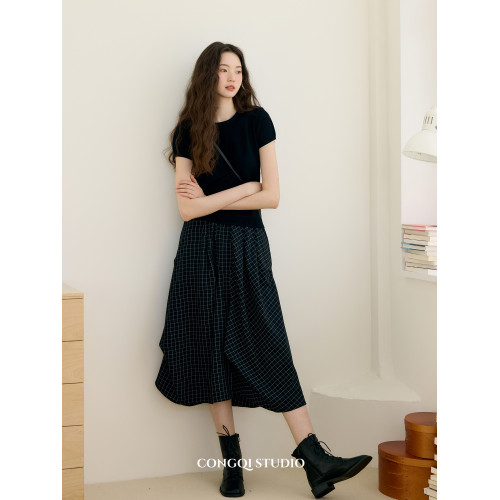 從起 “黑白解搆”多片裁剪不對稱設計感彈力腰格子不規則半身裙