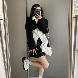 今年流行~ 黑色長袖小西裝上衣短款西服外套女搭高腰百褶裙短裙子
