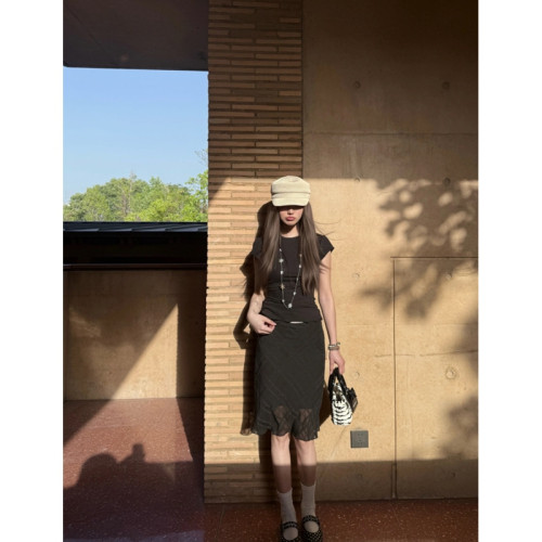 斜裁格紋半身裙顯瘦設計高級感小衆款25夏季韓chic
