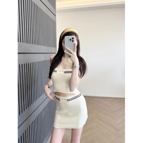 高版原標jennie虞書訢同款字母刺綉條紋拼色吊帶包臀短裙針織套裝