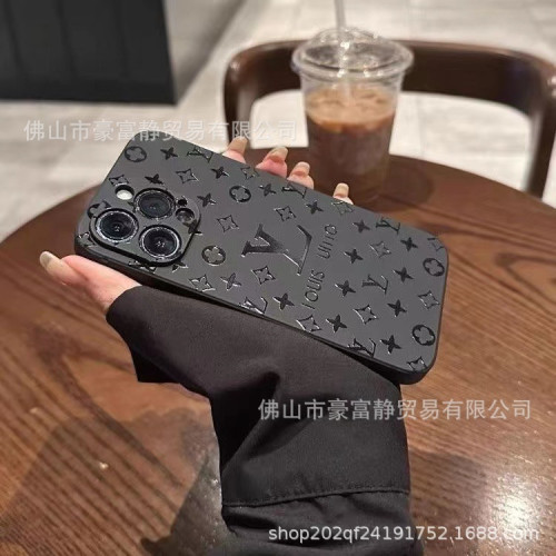 潮牌矽膠手機殼適用於iPhone15promax全包手機殼蘋果14pro/12pro