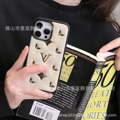 皮質奢華老花適用15promax手機殼iPhone13保護套高級感12潮牌14女 皮質奢華老花適用15promax手機殼iPhone13保護套高級感12潮牌14女