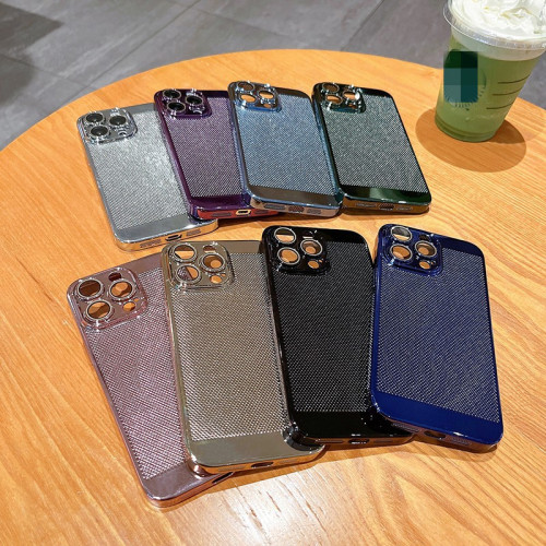 電鍍散熱手機殼適用iPhone16蘋果15Pro輕薄透氣14/11鏡頭保護套15