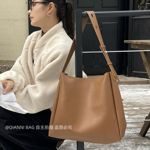 兩件套女包水桶包女2025春季新品復古大容量通勤子母包單肩腋下包