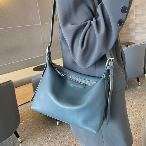 包包女2025新款頭層牛皮通勤百搭斜後背包 高級感真皮單肩枕頭包