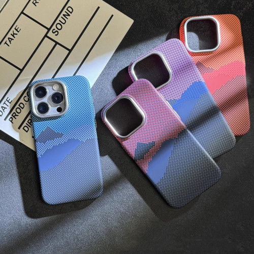 凱夫拉碳纖維紋適用iPhone16磁吸手機殼蘋果15全包防摔PC商務護套