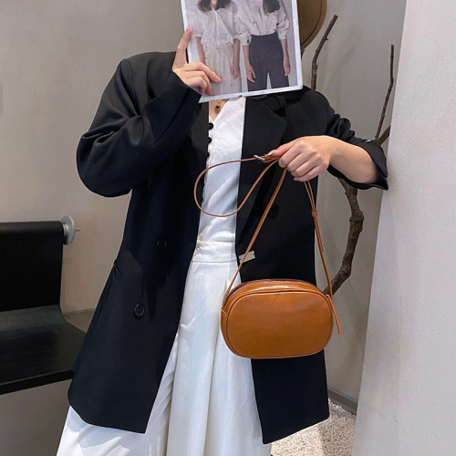 小衆設計真皮新款女包2025新款頭層牛皮復古單肩小化妝包小圓包