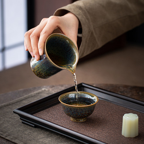 坐山堂紫玉金尊結晶釉鷹嘴公道杯中式公杯家用耐高溫高檔分茶器