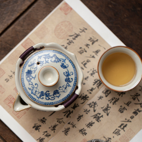 汝窰纏枝蓮手抓壺蓋碗茶杯單個高檔復古青花泡茶帶蓋陶瓷功夫茶具