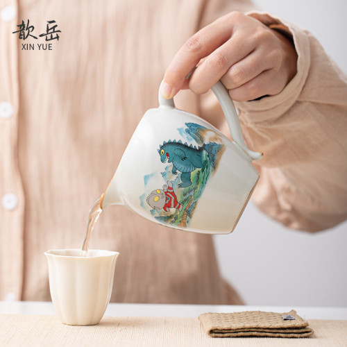 米黃汝窰奧特曼陶瓷公道杯茶水分茶器家用大容量高檔茶海功夫茶具