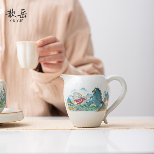 米黃汝窰奧特曼陶瓷公道杯茶水分茶器家用大容量高檔茶海功夫茶具
