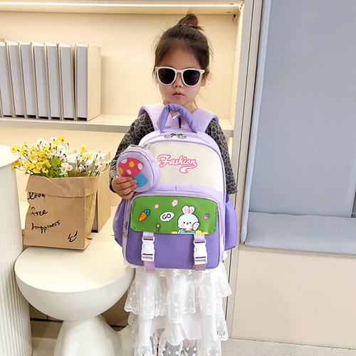 新款幼兒園卡通雙肩包高顔值可愛兒童後背包女童超輕護肩中小班書包