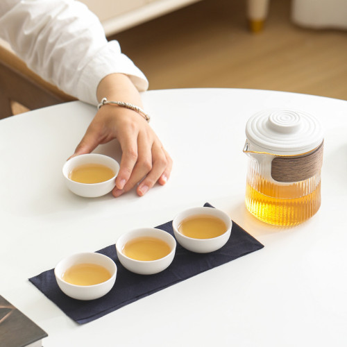 可攜式玻璃旅行茶具套裝一壺四杯戶外車用簡易快客杯高級禮品 可攜式玻璃旅行茶具套裝一壺四杯戶外車用簡易快客杯高級禮品