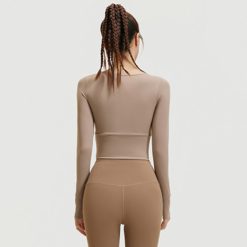 聚衣堂拼接女帶胸墊瑜珈服運動上衣健身服透氣顯瘦跑步健身長袖