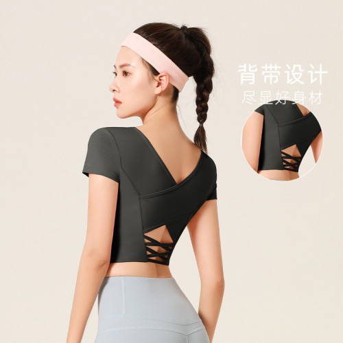 裸感美背交叉瑜伽服緊身運動上衣帶胸墊彈力短款健身短袖
