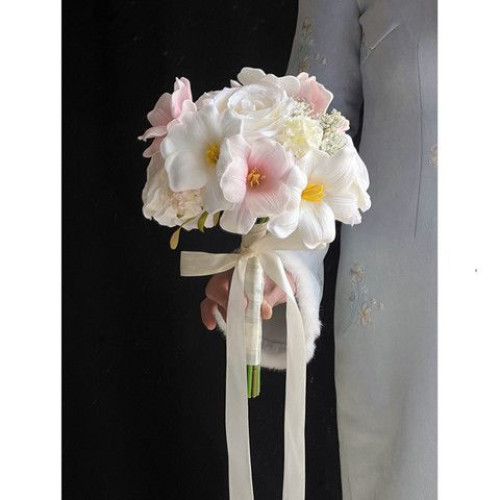 ins風仿真花鬱金香花束成品高級一束浪漫領証手捧花裝飾拍照道具