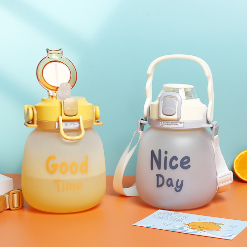 網紅大容量水杯大肚塑膠杯手提背帶吸管杯學生高顔值可攜式水壺 網紅大容量水杯大肚塑膠杯手提背帶吸管杯學生高顔值可攜式水壺