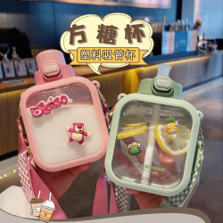 網紅水杯高顔值女生可攜式帶吸管杯子ins風兒童學生可斜背水壺防摔