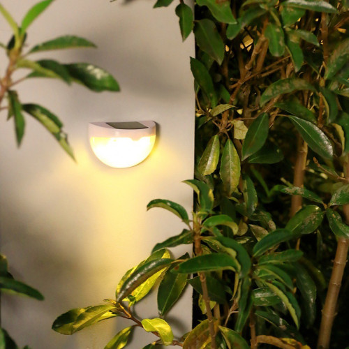 太陽能壁燈戶外洗牆燈庭院花園光影小夜燈防水花園外牆壁燈庭院燈