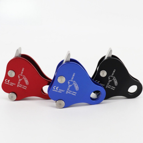 攀登防墜落安全繩自鎖器攀岩裝備保護器防墜落保護器高空防摔自鎖 攀登防墜落安全繩自鎖器攀岩裝備保護器防墜落保護器高空防摔自鎖