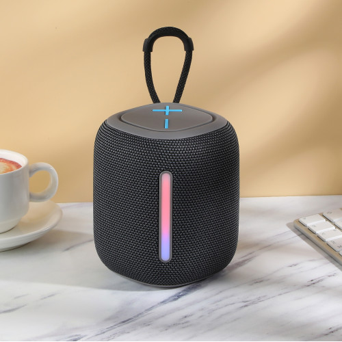 新款55D無線布藝藍牙音箱戶外可攜式手提低音砲RGB彩燈插卡音響 新款55D無線布藝藍牙音箱戶外可攜式手提低音砲RGB彩燈插卡音響