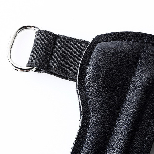 兩孔黑色PU料護臂反曲弓射擊射箭運動弓箭射擊護臂套護手拳擊護臂 兩孔黑色PU料護臂反曲弓射擊射箭運動弓箭射擊護臂套護手拳擊護臂