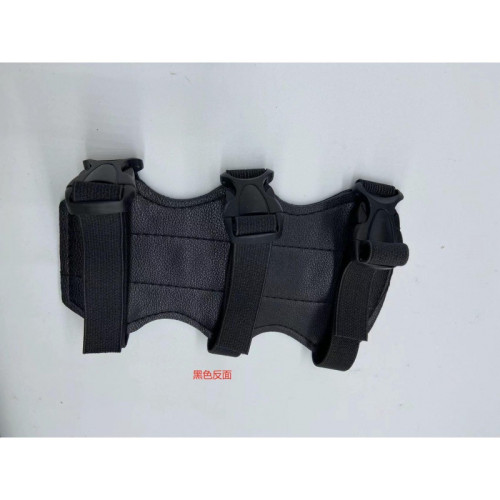 三帶無孔迷彩PU反曲弓護臂射擊射箭攻防CS傳統反曲弓射擊運動護具 三帶無孔迷彩PU反曲弓護臂射擊射箭攻防CS傳統反曲弓射擊運動護具